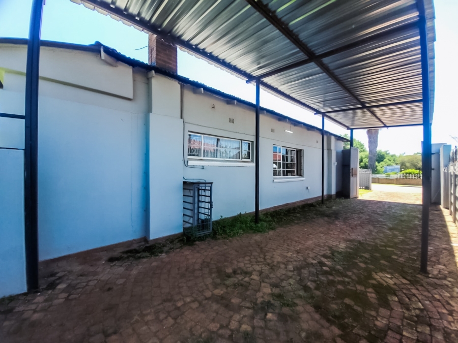 Commercial Property for Sale in Die Bult North West